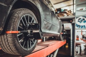 One Wheel is Straight, Other is Turned: A Guide to Alignment Issues