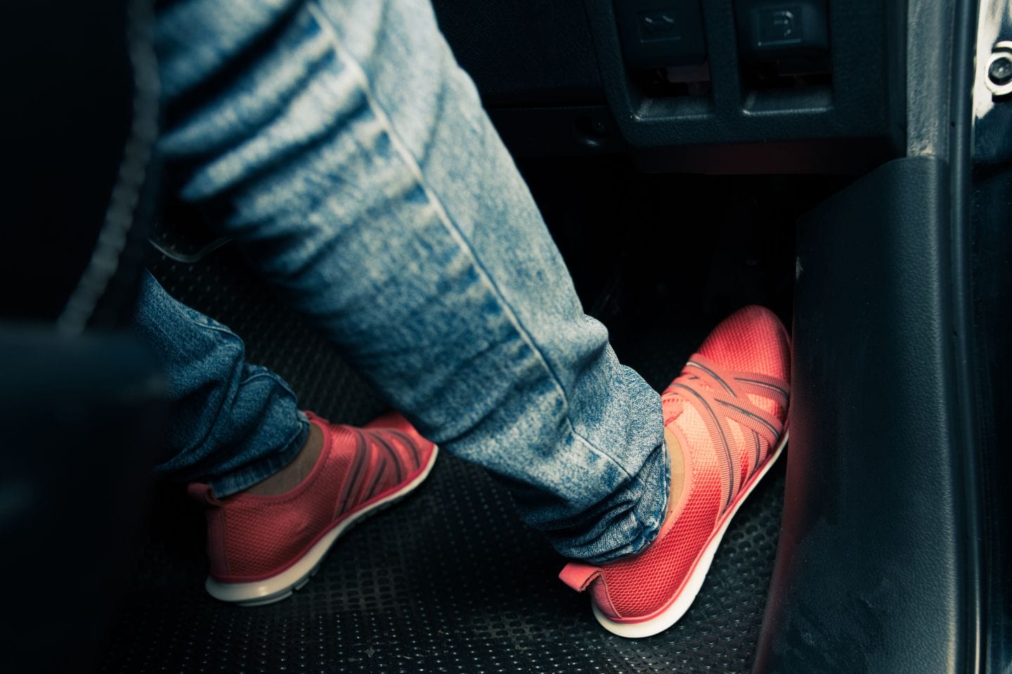 Gas Pedal Hard to Push - What to Do? Quick Solutions for a Smoother Drive